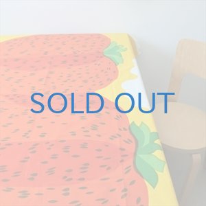 画像: HOLDご予約品【marimekko】　mansikkavuoret　vintage生地　142.5cm×110cm